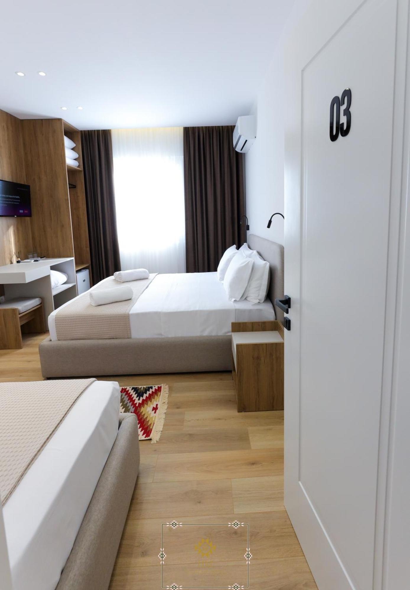 Hm Boutique Hotel Kruje Luaran gambar